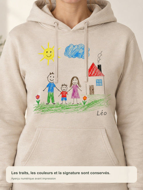 Détail du dessin d’enfant imprimé sur un sweat personnalisé sable clair