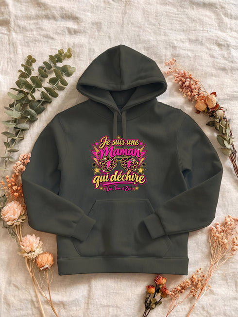 Visuel d’illustration – Sweat femme khaki avec le design « Je suis une Maman qui déchire », exemple avec le surnom seul