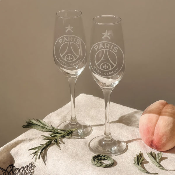 Flûtes à Champagne Gravées PSG – Cristallin Élégant – Édition Supporter